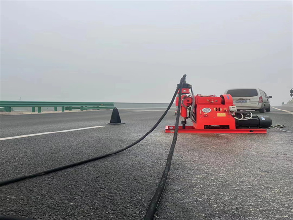 嵩县马路路基路面开裂下沉注浆加固灌浆